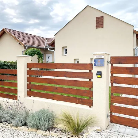 Luna Rossa Boutique Lägenhet *