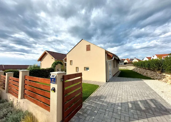 Lägenhet Luna Rossa Boutique *